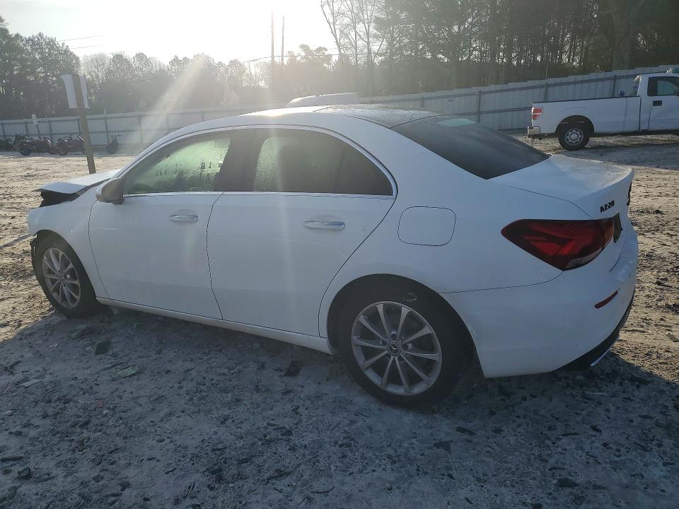 56147556 :رقم المزاد ، W1K3G4EB6LW045509 vin ، 2020 Mercedes-benz A مزاد بيع