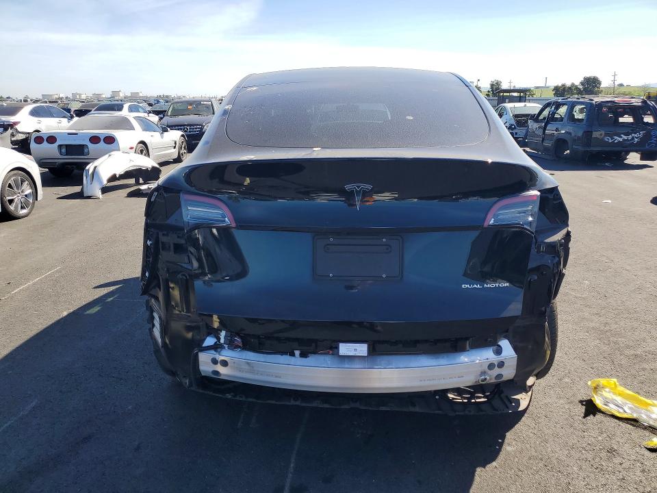 46352206 :رقم المزاد ، 5YJYGDEE7MF180322 vin ، 2021 Tesla Model Y مزاد بيع