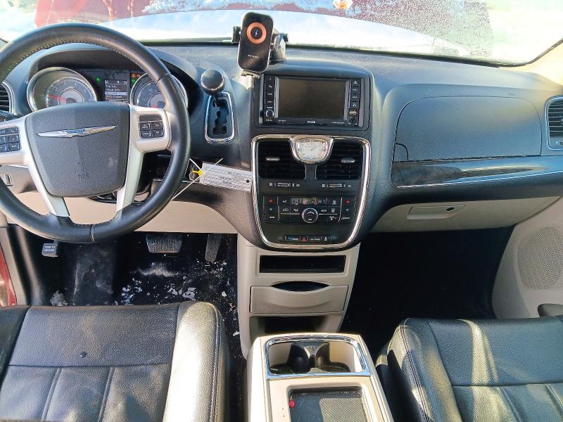 2014 Chrysler Town & Country მანქანა იყიდება აუქციონზე, vin: 2C4RC1BG0ER443292, აუქციონის ნომერი: 77218495