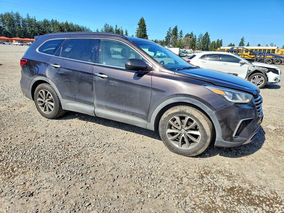 Продажа на аукционе авто 2017 Hyundai Santa Fe, vin: KM8SMDHF0HU201121, номер лота: 48005636