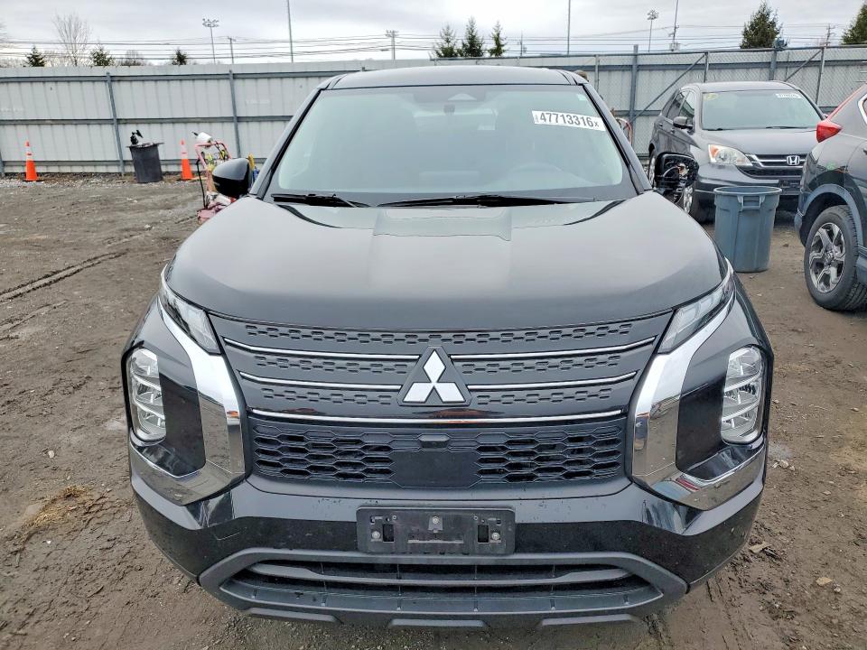 Продаж на аукціоні авто 2022 Mitsubishi Outlander, vin: JA4J3TA88NZ073373, номер лоту: 47713316