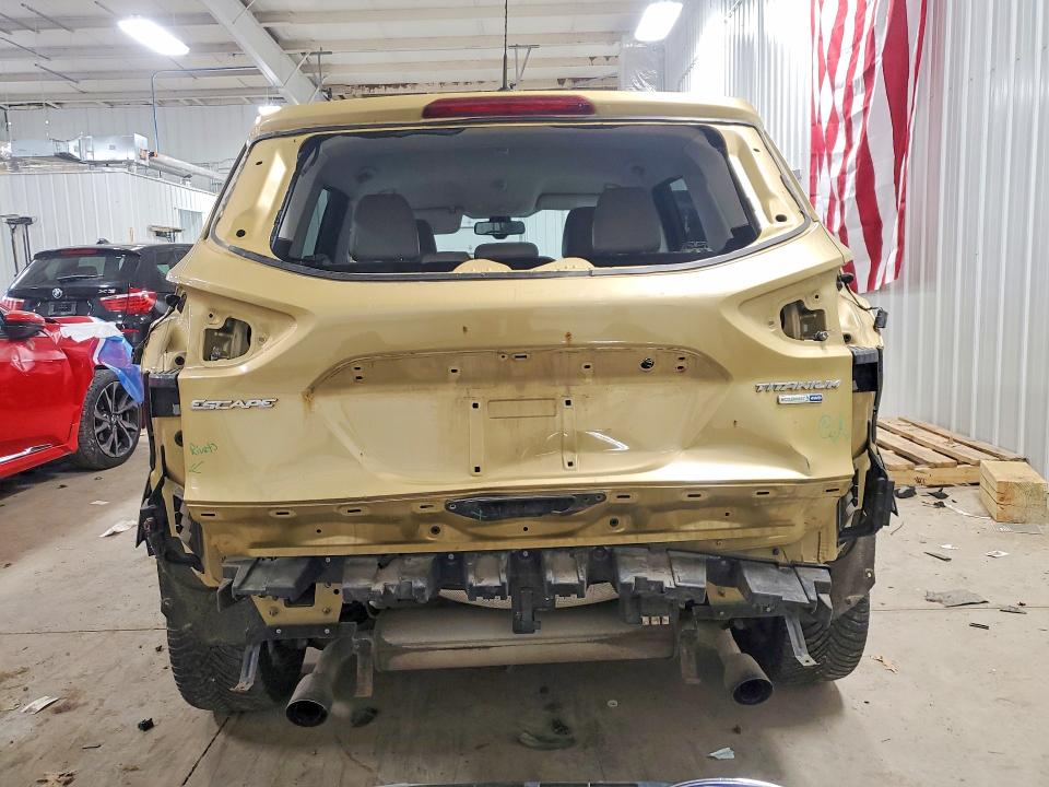 2014 Ford Escape მანქანა იყიდება აუქციონზე, vin: 1FMCU9J97EUC30391, აუქციონის ნომერი: 47392176