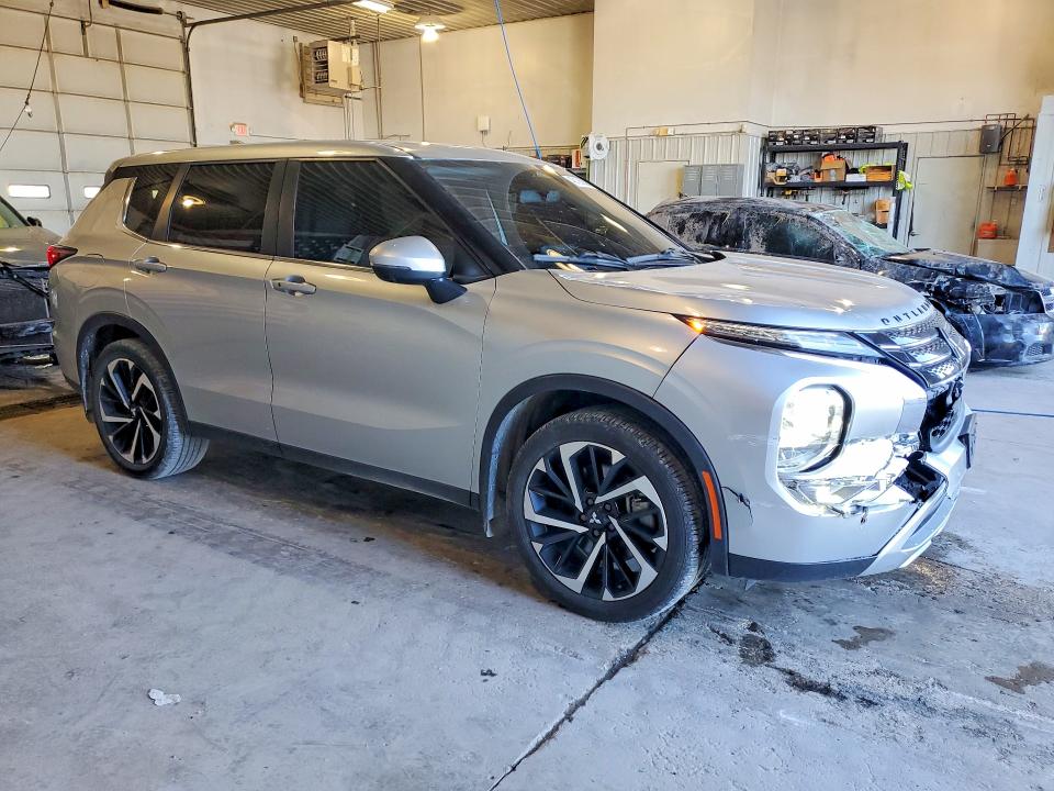Продаж на аукціоні авто 2024 Mitsubishi Outlander, vin: JA4J3VA8XRZ020594, номер лоту: 46106056