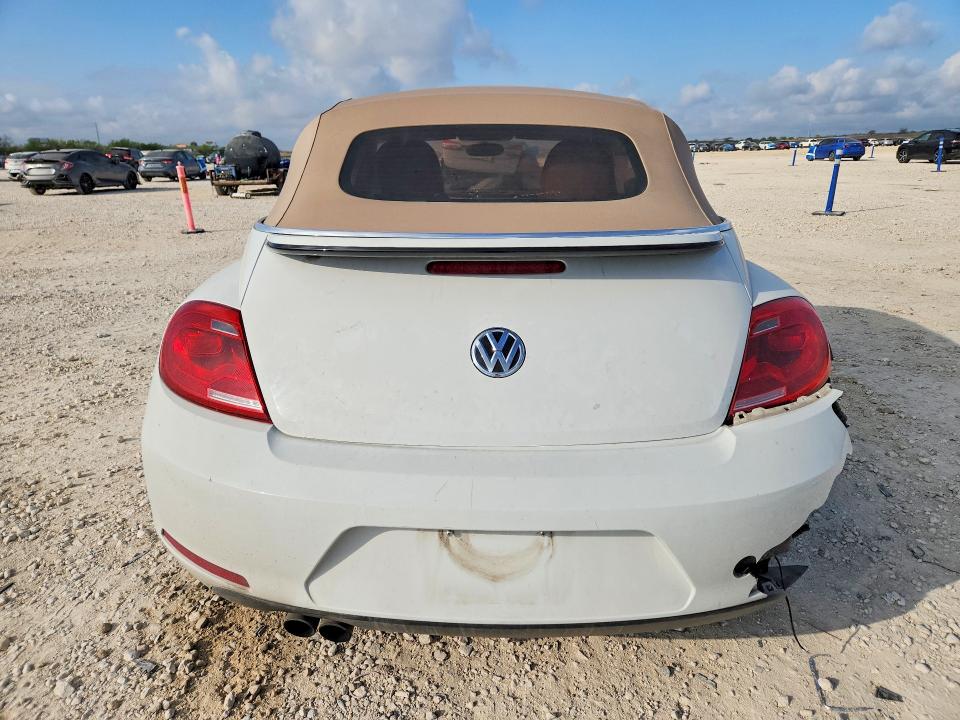 Продажа на аукционе авто 2015 Volkswagen Beetle, vin: 3VW507AT0FM812974, номер лота: 47354406