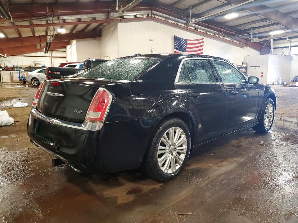 45838606 :رقم المزاد ، 2C3CCARG9EH323187 vin ، 2014 Chrysler 300 مزاد بيع