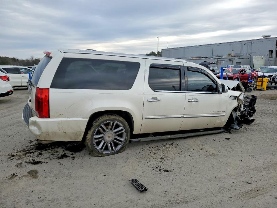 Auction sale of the 2012 Cadillac Escalade, vin: 1GYS4KEF9CR204621, lot number: 79733005
