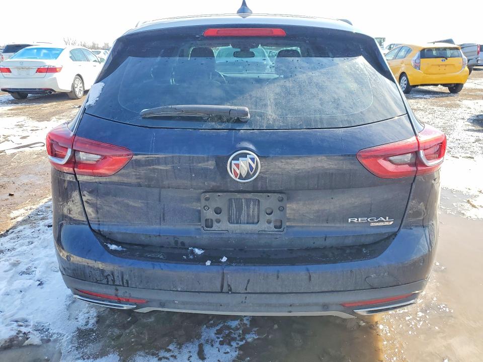 2018 Buick Regal Tourx მანქანა იყიდება აუქციონზე, vin: W04GV8SX9J1165513, აუქციონის ნომერი: 46464486