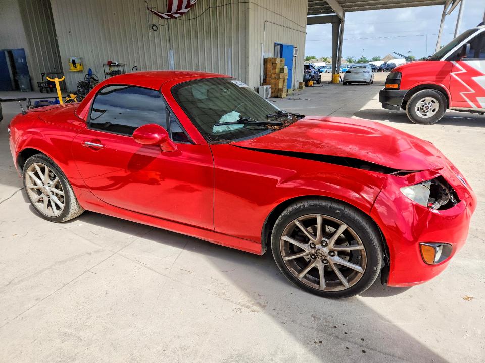 48228876 :رقم المزاد ، JM1NC2PF6B0218109 vin ، 2011 Mazda Mx-5 Miata مزاد بيع