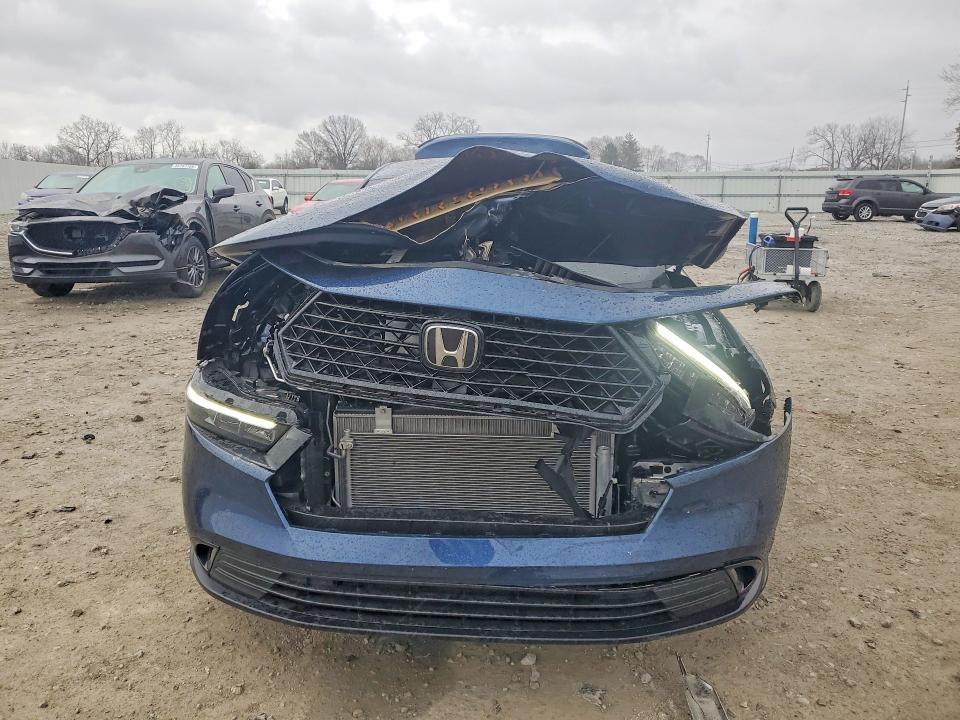 2025 Honda Accord მანქანა იყიდება აუქციონზე, vin: 1HGCY1F48SA021232, აუქციონის ნომერი: 41588286