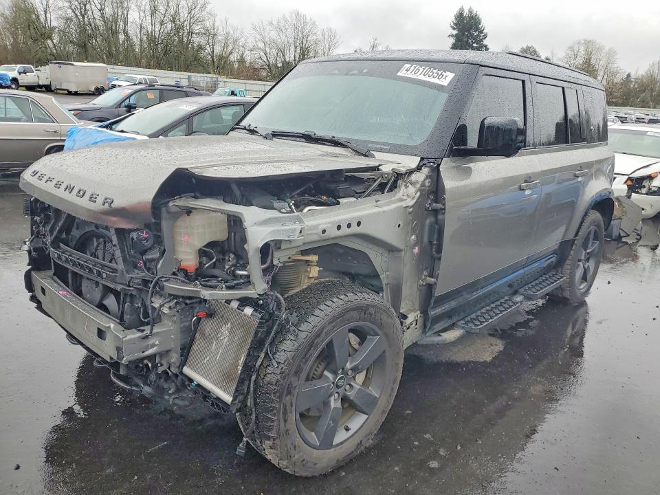 2024 Land Rover Defender მანქანა იყიდება აუქციონზე, vin: SALE27EU8R2288395, აუქციონის ნომერი: 41610556
