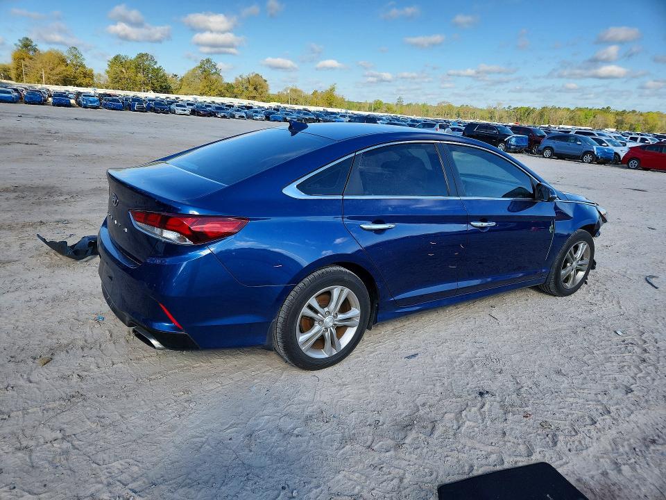 Продажа на аукционе авто 2019 Hyundai Sonata, vin: 5NPE34AF2KH790902, номер лота: 45778696