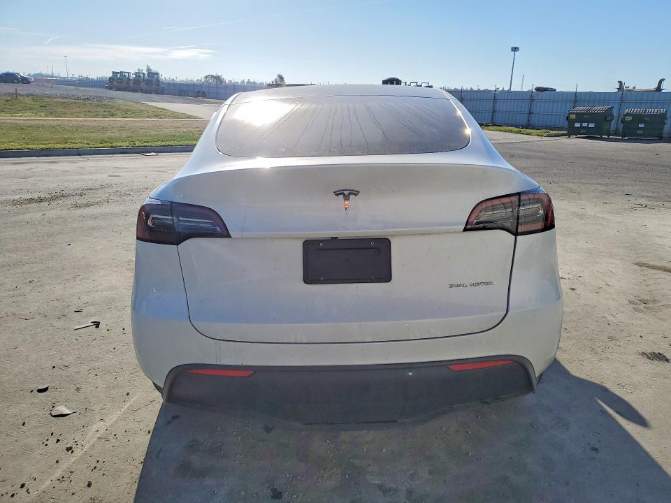 Продаж на аукціоні авто 2023 Tesla Model Y, vin: 7SAYGDEEXPF741569, номер лоту: 46398226