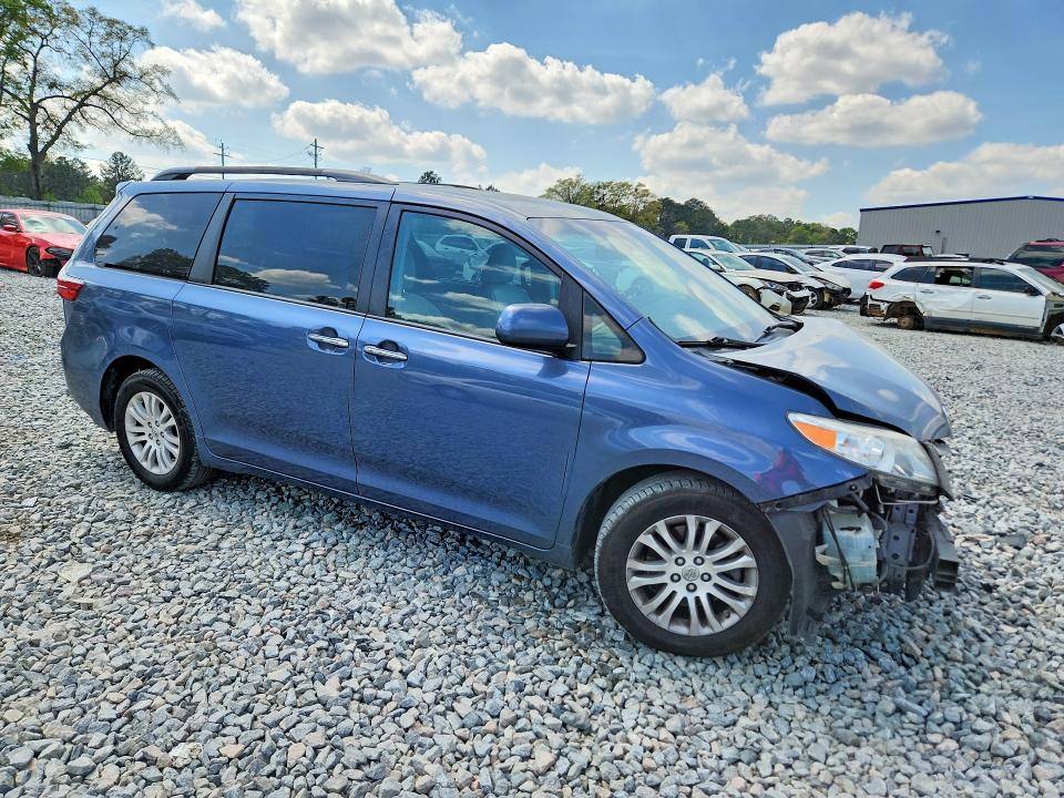 Aukcja sprzedaży 2015 Toyota Sienna, vin: 5TDYK3DC4FS630578, numer aukcji: 47637826