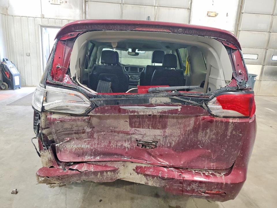 47814176 :رقم المزاد ، 2C4RC1DG4MR502792 vin ، 2021 Chrysler Voyager مزاد بيع