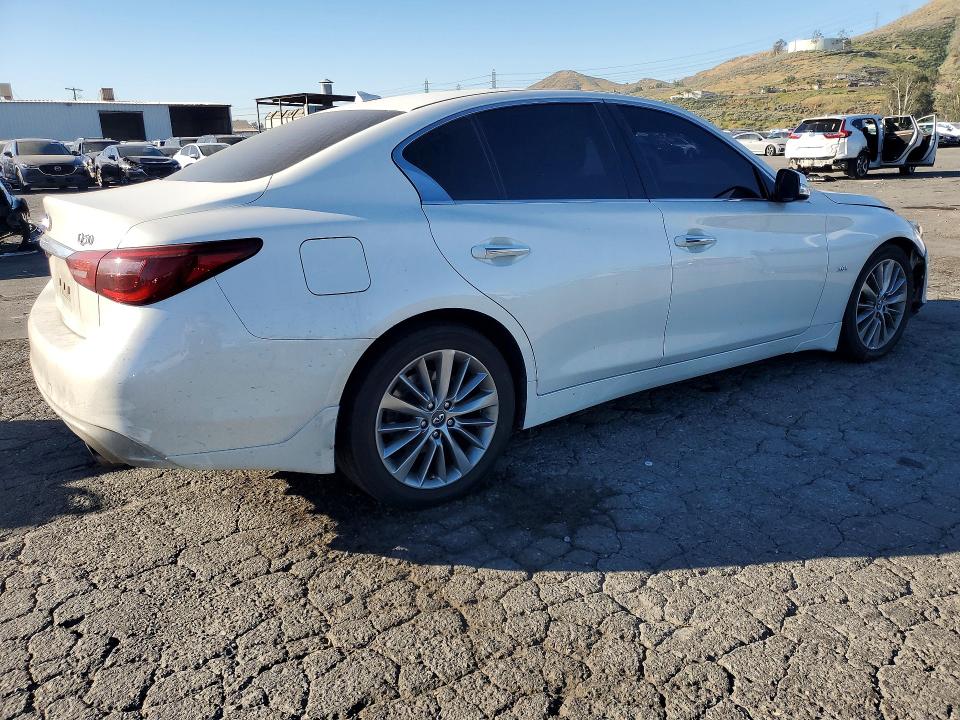 Продажа на аукционе авто 2018 Infiniti Q50, vin: JN1EV7AP8JM364580, номер лота: 46926876