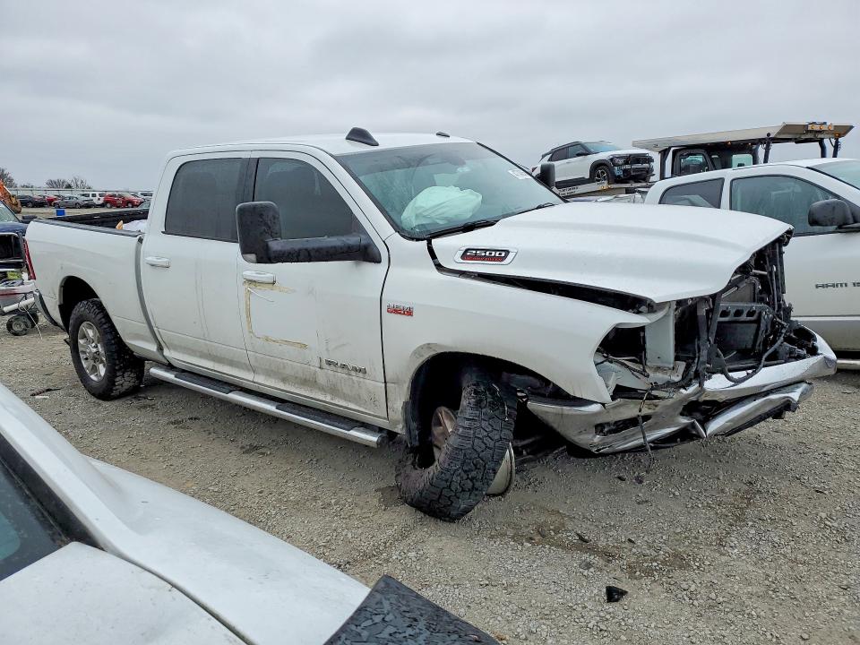 Продажа на аукционе авто 2020 Ram 2500, vin: 3C6UR5DJ3LG104223, номер лота: 47748056