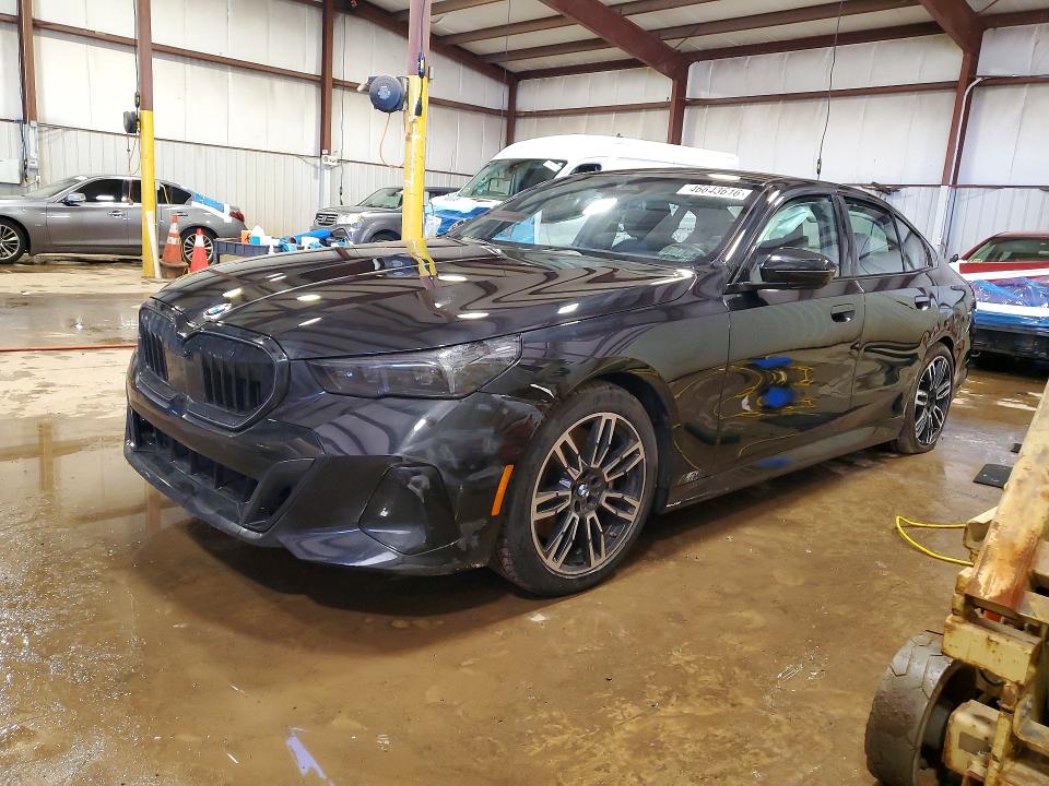 46643616 :رقم المزاد ، WBA63FJ05SCU12898 vin ، 2025 Bmw 540 مزاد بيع