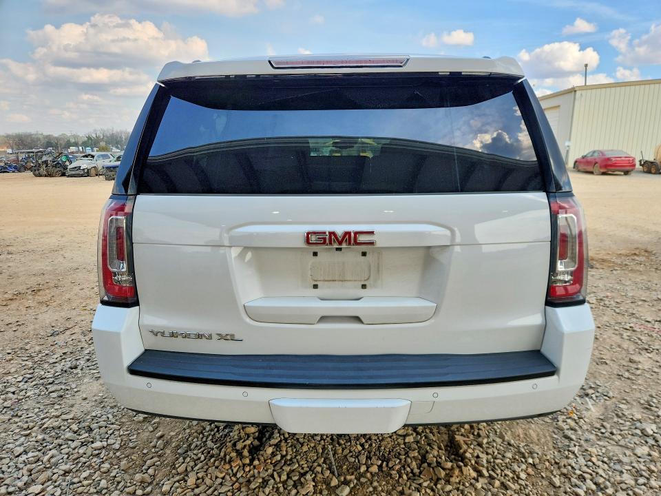 Продажа на аукционе авто 2016 Gmc Yukon Xl, vin: 1GKS1GKC2GR262361, номер лота: 41866906