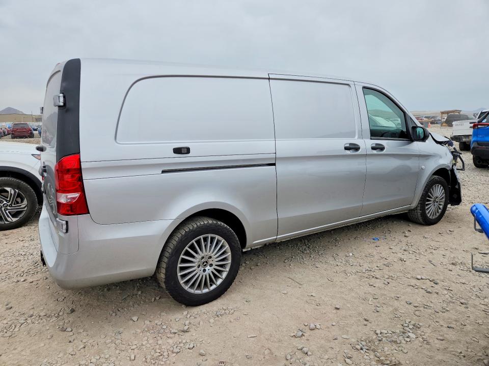 47450876 :رقم المزاد ، W1YV0CEY7P4322509 vin ، 2023 Mercedes-benz Metris مزاد بيع