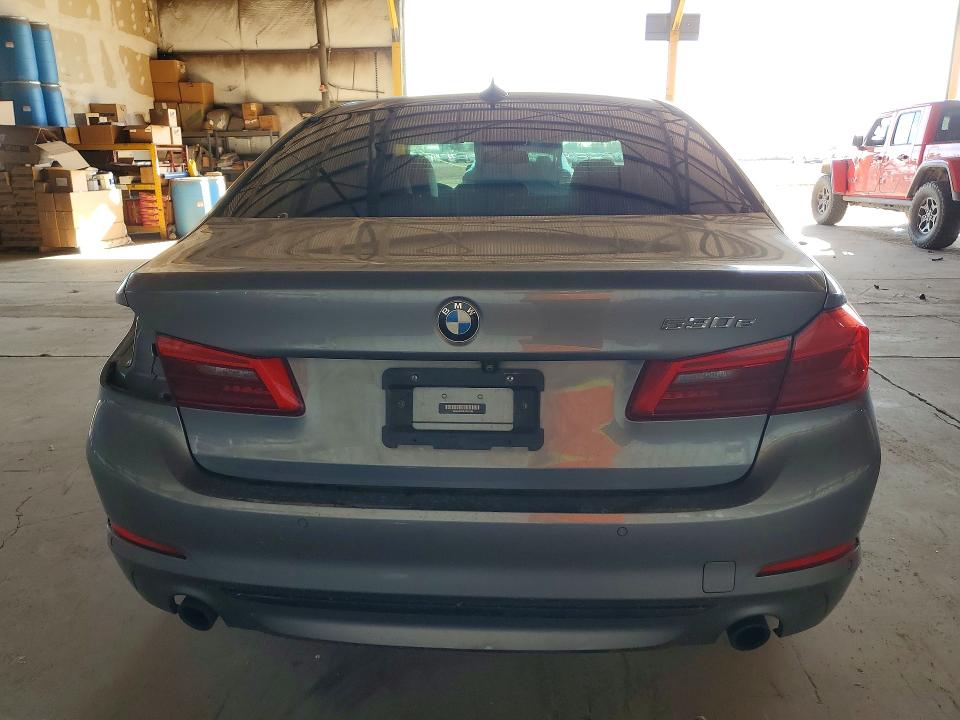 79709395 :رقم المزاد ، WBAJA9C04LCD29188 vin ، 2020 Bmw Motorrad 530e مزاد بيع