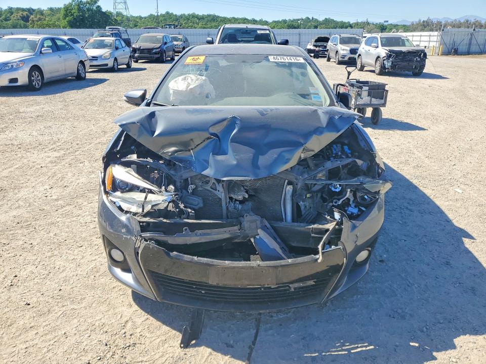 46761416 :رقم المزاد ، 5YFBURHE3FP309428 vin ، 2015 Toyota Corolla مزاد بيع