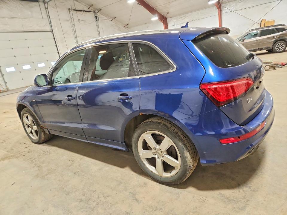 2014 Audi Q5 მანქანა იყიდება აუქციონზე, vin: WA1DGBFPXEA066631, აუქციონის ნომერი: 45695086