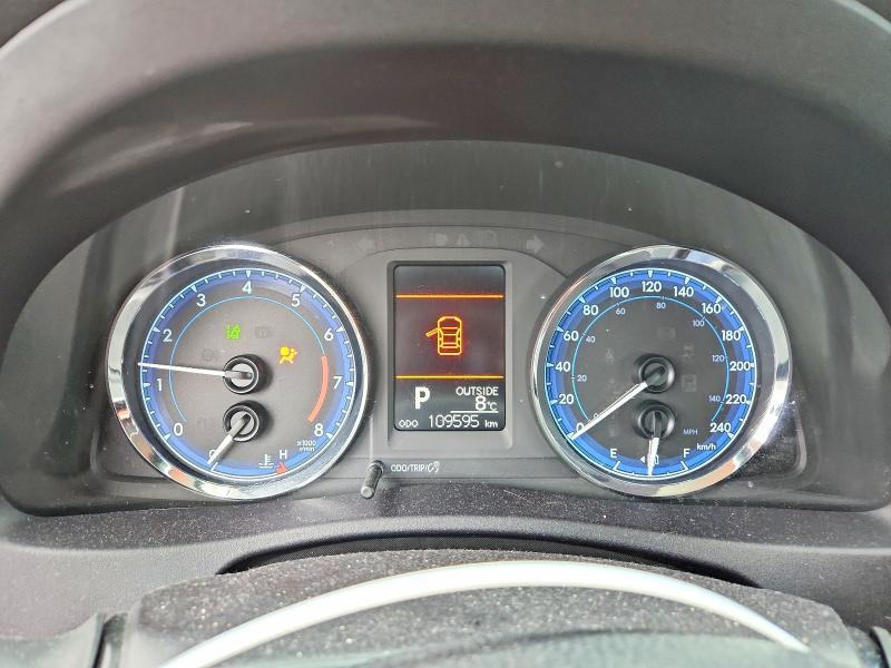 Продажа на аукционе авто 2017 Toyota Corolla, vin: 2T1BURHE5HC747743, номер лота: 47164346