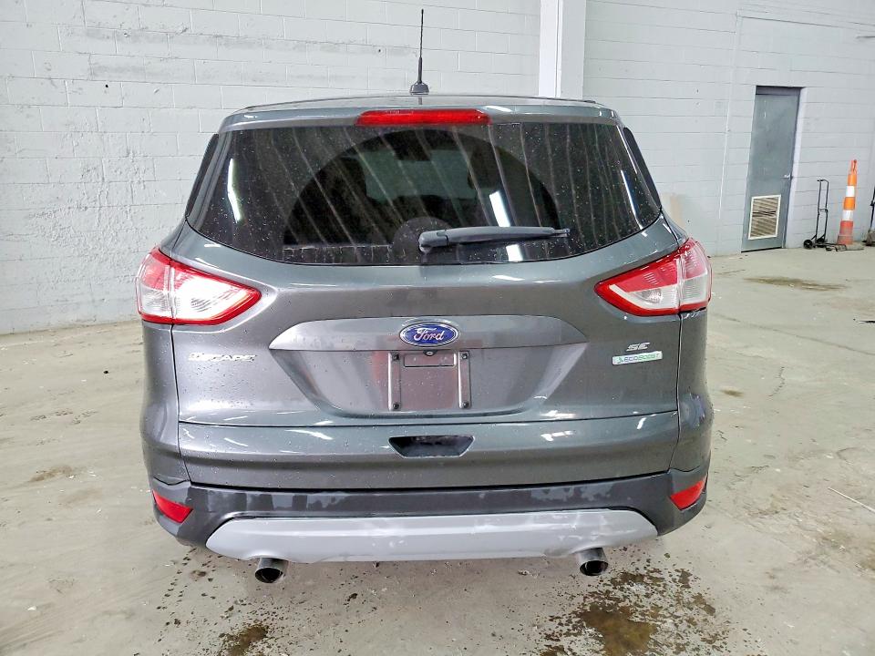 Продажа на аукционе авто 2016 Ford Escape, vin: 1FMCU0GX6GUB24325, номер лота: 45601796