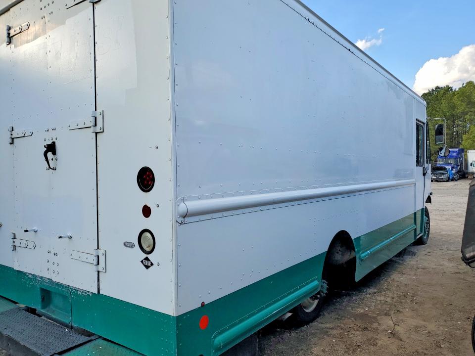 Продажа на аукционе авто 2016 Freigliner Mt45 Chassis, vin: 4UZAC2DV7GCHP5965, номер лота: 48873776