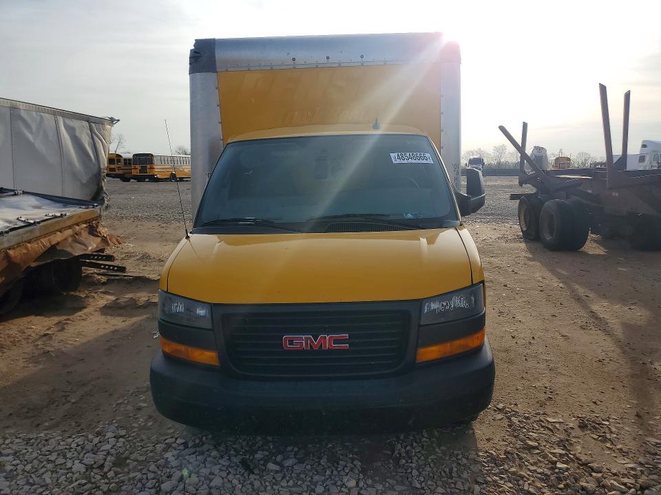 48548666 :رقم المزاد ، 7GZ37TC71PN003802 vin ، 2023 Gmc Savana مزاد بيع