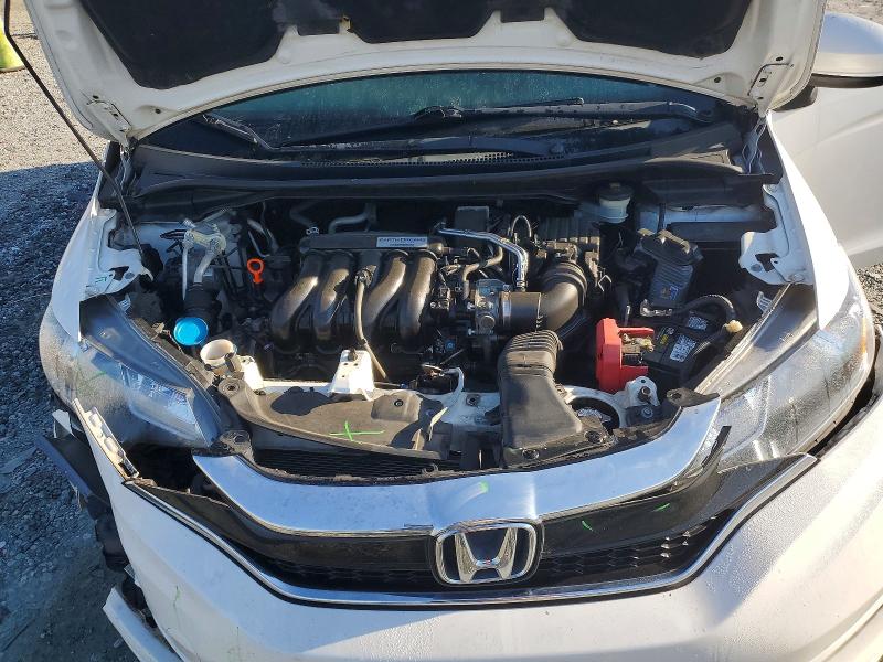 46948666 :رقم المزاد ، 3HGGK5H41KM702732 vin ، 2019 Honda Fit مزاد بيع