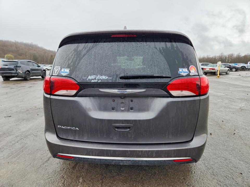 46396646 :رقم المزاد ، 2C4RC1BG9HR744793 vin ، 2017 Chrysler Pacifica مزاد بيع