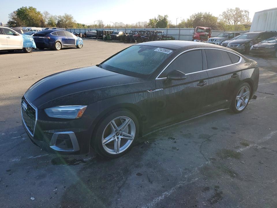 Продажа на аукционе авто 2021 Audi A5, vin: WAUDACF50MA040143, номер лота: 72420955