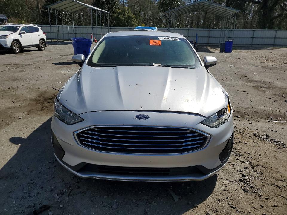 2019 Ford Fusion მანქანა იყიდება აუქციონზე, vin: 3FA6P0LU2KR225422, აუქციონის ნომერი: 41601406