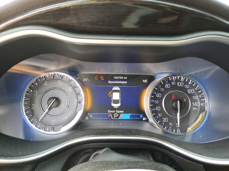 2015 Chrysler 200 მანქანა იყიდება აუქციონზე, vin: 1C3CCCCB6FN742583, აუქციონის ნომერი: 46945466