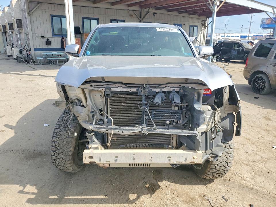 Продаж на аукціоні авто 2017 Toyota Tacoma, vin: 3TMCZ5AN0HM090740, номер лоту: 47950766