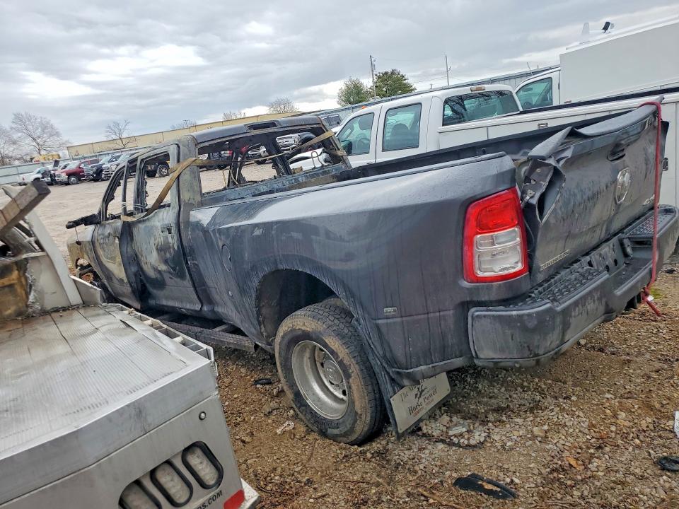 54242426 :رقم المزاد ، 3C63RRHL1KG515729 vin ، 2019 Ram 3500 مزاد بيع