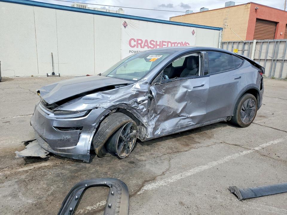 2026 Tesla Model Y მანქანა იყიდება აუქციონზე, vin: 7SAYGDEE8TF347692, აუქციონის ნომერი: 45636506