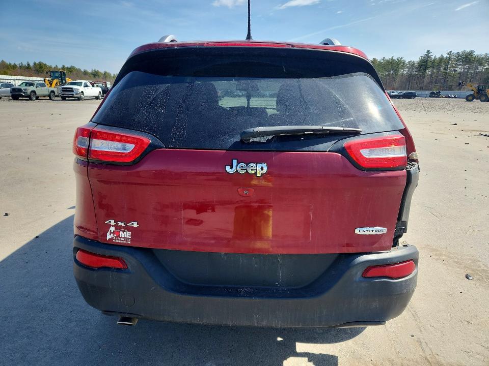 47608536 :رقم المزاد ، 1C4PJMCB3FW784678 vin ، 2015 Jeep Cherokee مزاد بيع