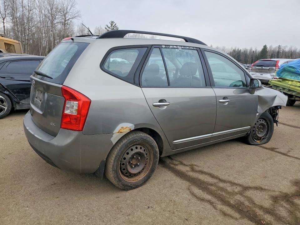 46712956 :رقم المزاد ، KNAFG528297255269 vin ، 2009 Kia Rondo مزاد بيع