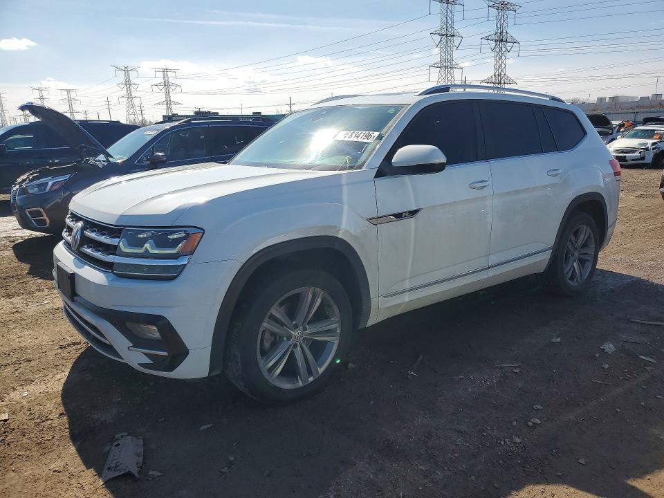 2018 Volkswagen Atlas მანქანა იყიდება აუქციონზე, vin: 1V2RR2CA8JC583364, აუქციონის ნომერი: 45834196