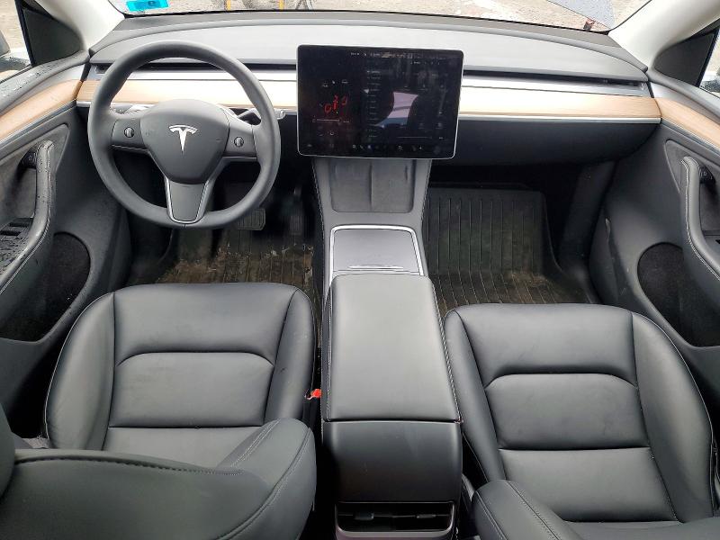 2024 Tesla Model Y მანქანა იყიდება აუქციონზე, vin: 7SAYGDEE0RA238732, აუქციონის ნომერი: 79381895