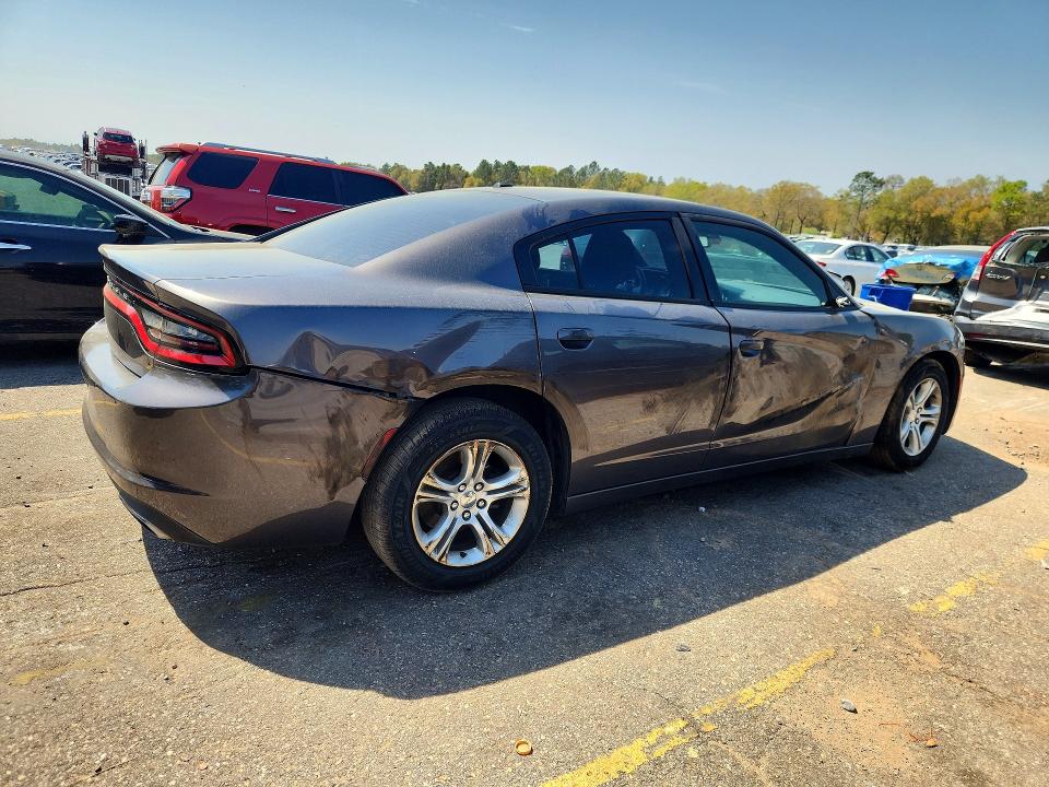 47197356 :رقم المزاد ، 2C3CDXBG6FH843956 vin ، 2015 Dodge Charger مزاد بيع