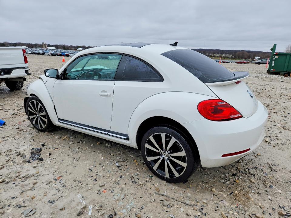 2013 Volkswagen Beetle მანქანა იყიდება აუქციონზე, vin: 3VWVA7AT1DM662027, აუქციონის ნომერი: 45663066