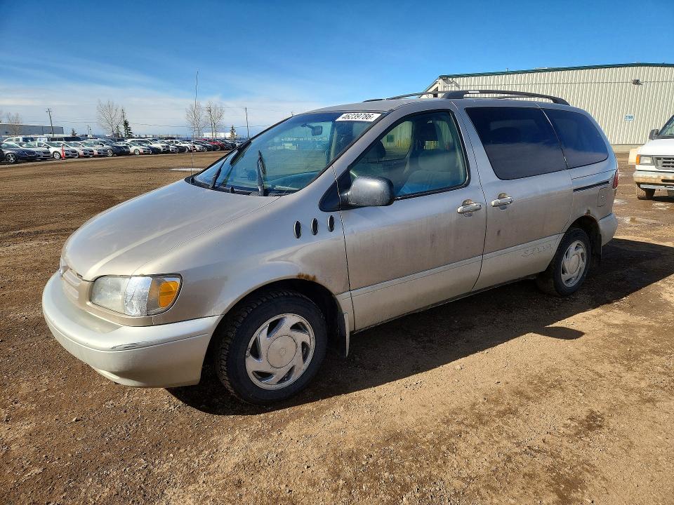 2000 Toyota Sienna მანქანა იყიდება აუქციონზე, vin: 4T3ZF13C4YU268364, აუქციონის ნომერი: 46239786