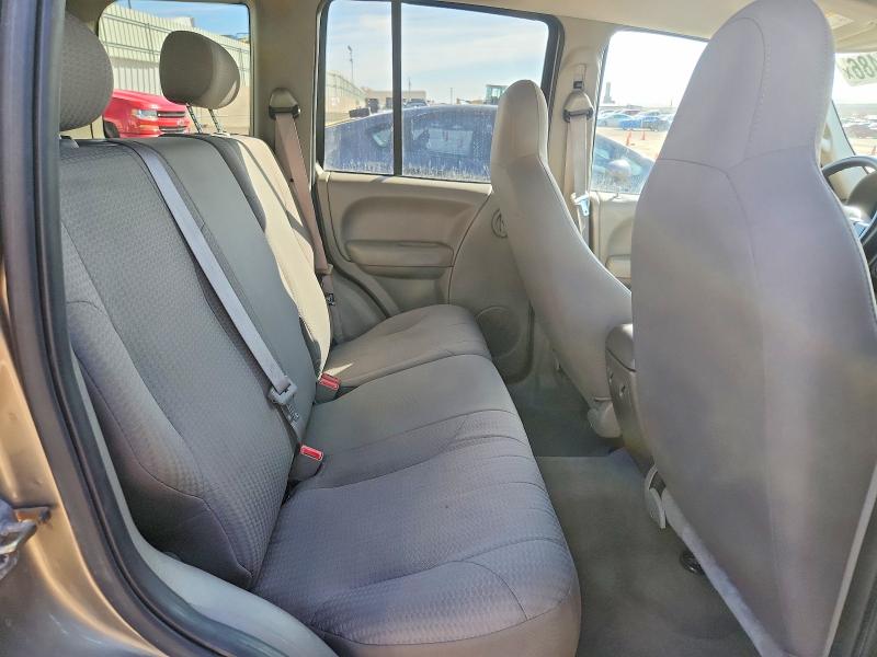 45455486 :رقم المزاد ، 1J4GL48K84W261649 vin ، 2004 Jeep Liberty مزاد بيع