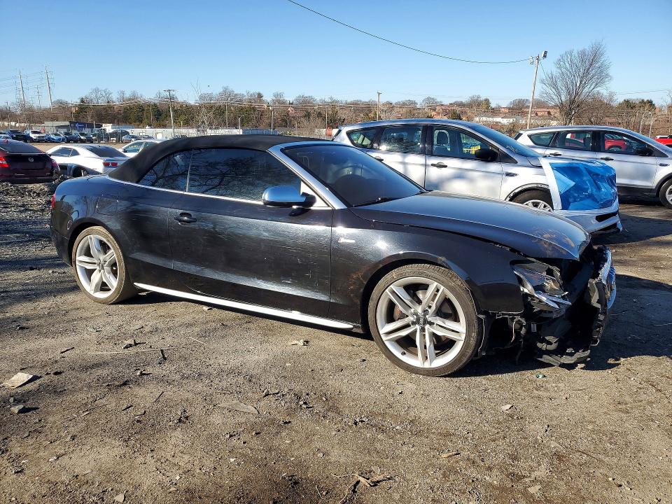 Продажа на аукционе авто 2012 Audi S5, vin: WAUCGAFH8CN006385, номер лота: 45503946