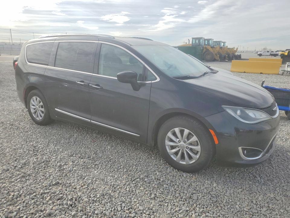 Продажа на аукционе авто 2019 Chrysler Pacifica, vin: 2C4RC1BG6KR625042, номер лота: 47031646