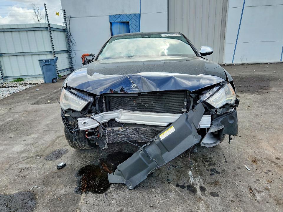 47349756 :رقم المزاد ، WAUF2AFCXEN005385 vin ، 2014 Audi S6 مزاد بيع