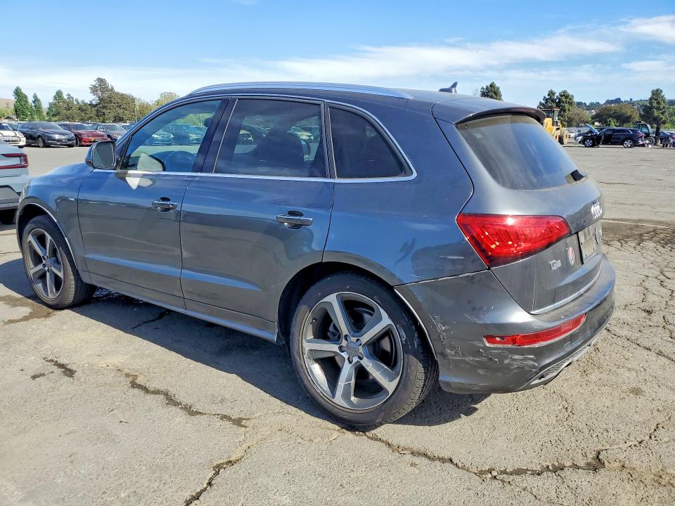 2017 Audi Q5 მანქანა იყიდება აუქციონზე, vin: WA1D7AFP2HA004624, აუქციონის ნომერი: 48000946